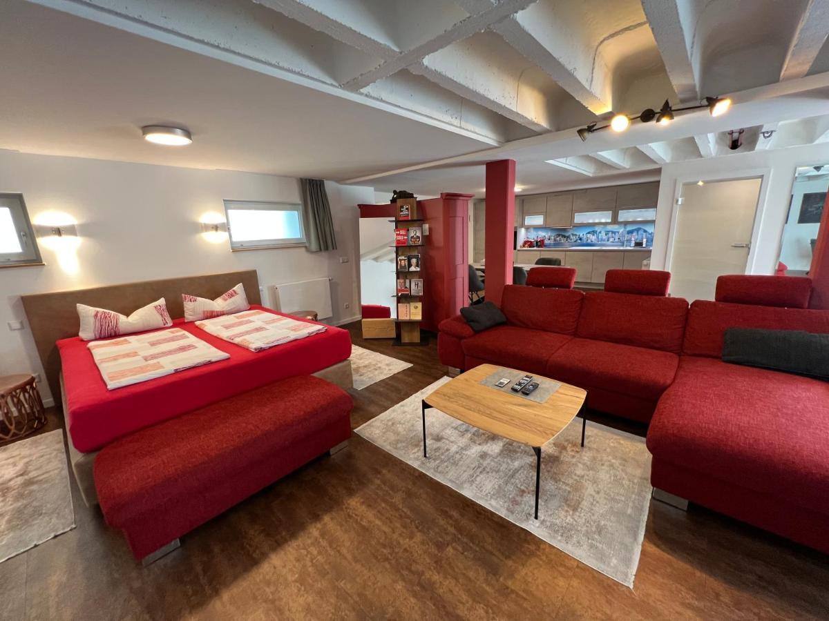 Haus Pia Executive Suites Friedrichshafen Exterior photo